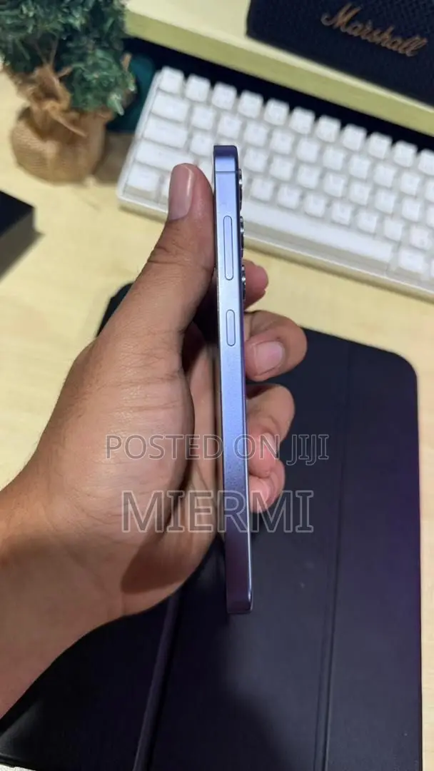 New Samsung Galaxy S24 128 GB