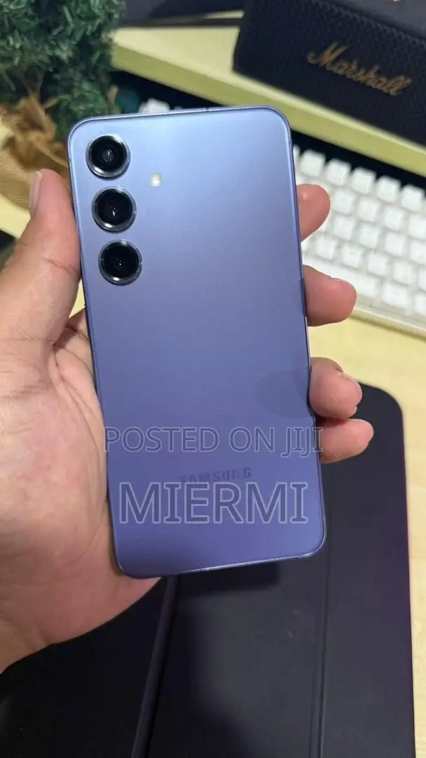 New Samsung Galaxy S24 128 GB