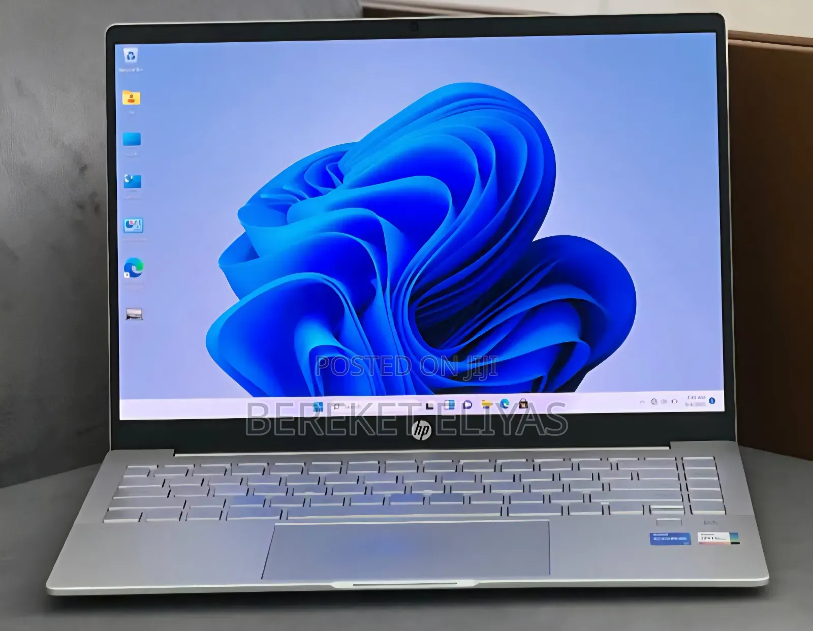 New Laptop HP Pavilion 10 16GB Intel Core I7 SSD 512GB