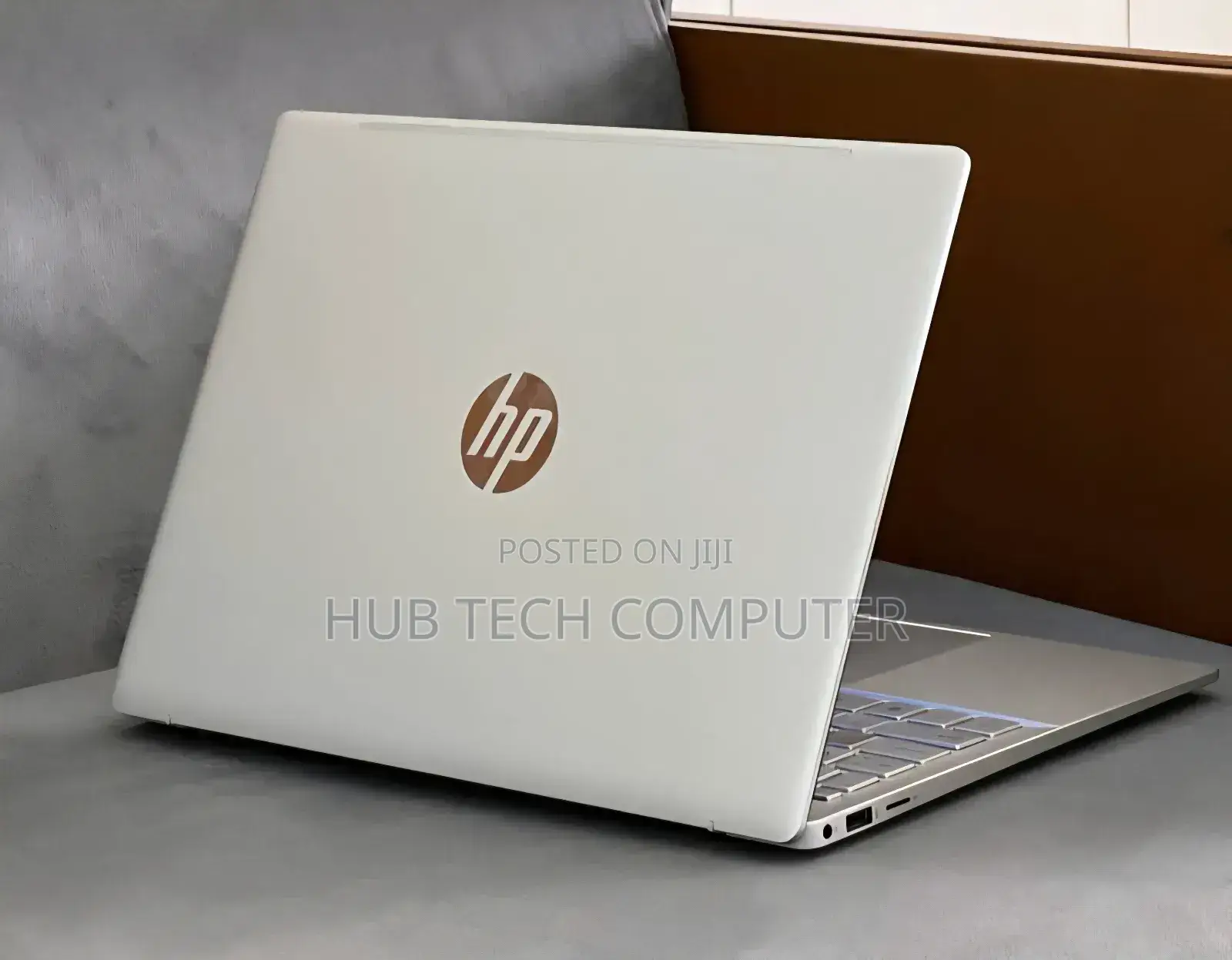 New Laptop HP Pavilion 10 16GB Intel Core I7 SSD 512GB