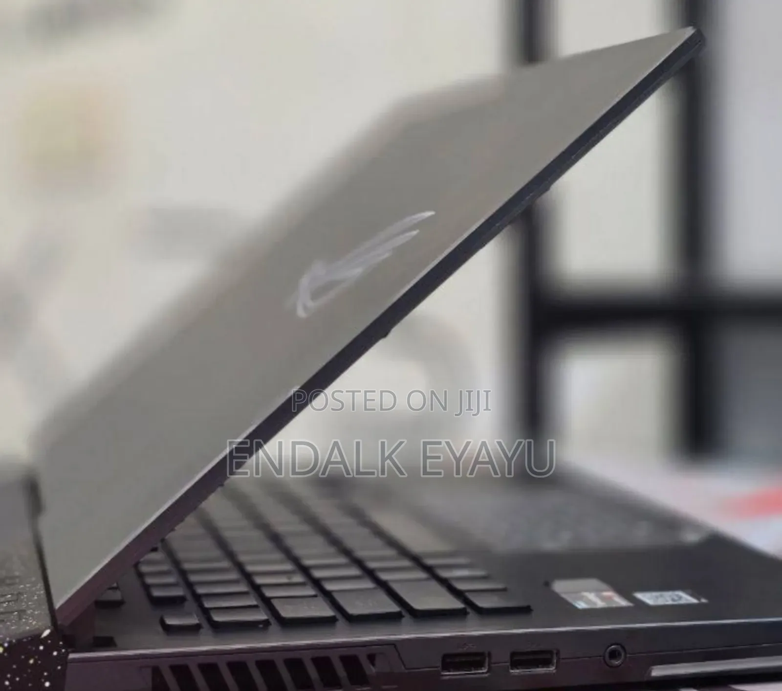 New Laptop Asus ROG Strix G15 16GB AMD Ryzen 9 SSD 1T