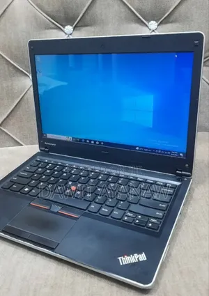 New Laptop Lenovo 4GB Intel Core I5 HDD 500GB