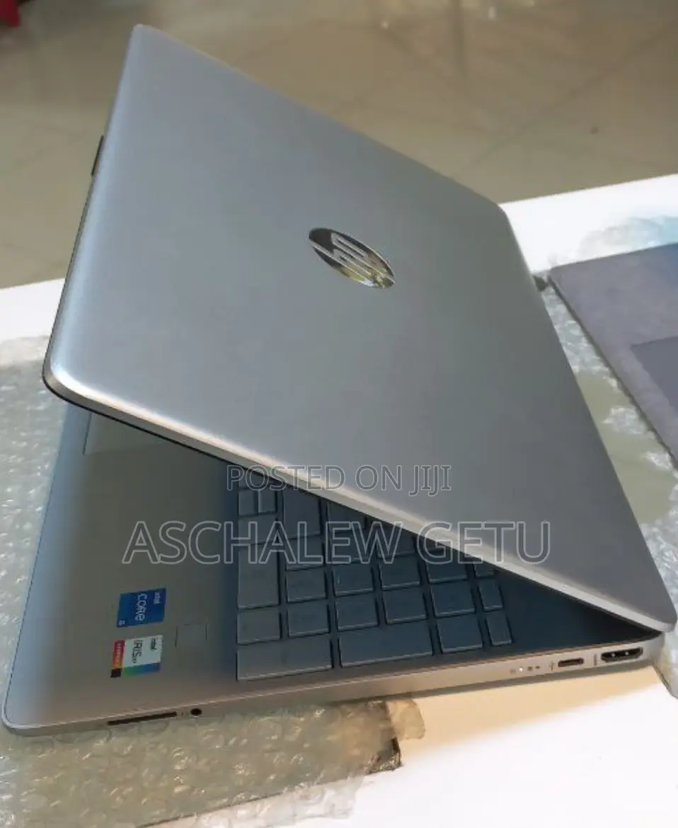 New Laptop HP Stream Notebook 16GB Intel Core I5 SSD 512GB