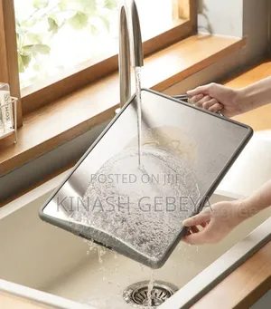 Stainless Steel Double Side Cutting Board(ዘመናዊ መክተፊያ)