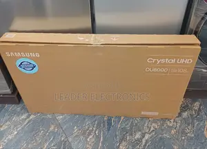 Photo - Samsung Tv 43" Smart Android Tv Frameless Design