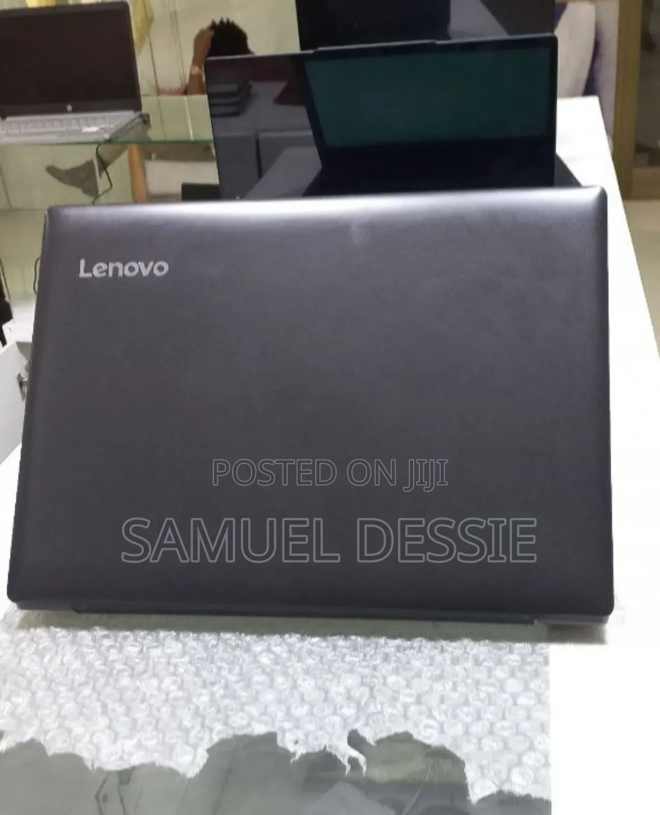 Laptop Lenovo IdeaPad 320 4GB Intel Core I5 HDD 1T