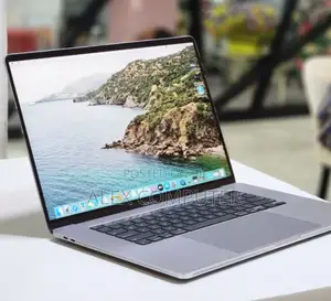 New Laptop Apple MacBook Pro 2019 32GB Intel Core I9 SSD 1T