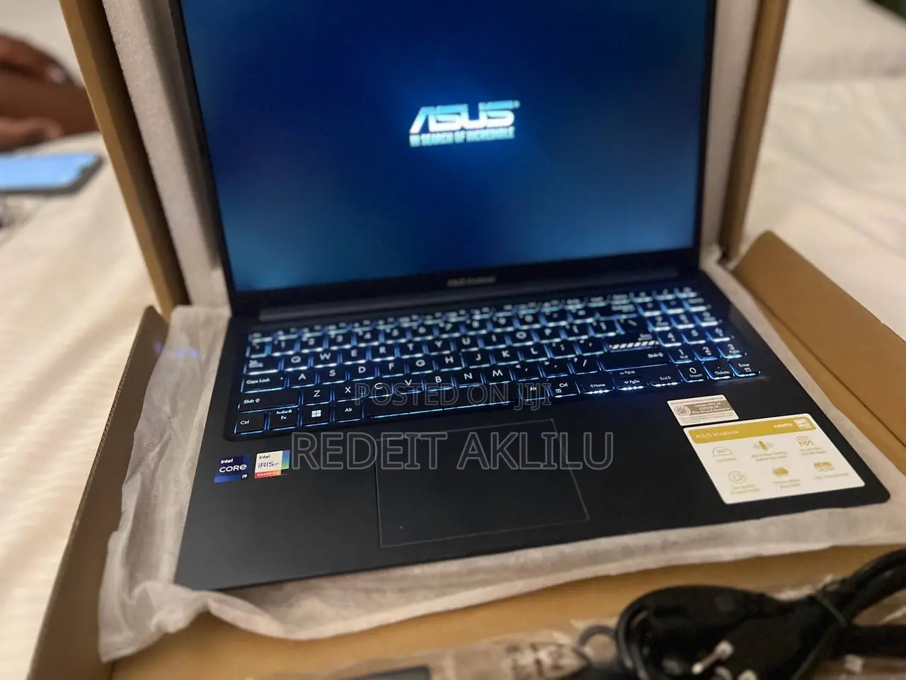 New Laptop Asus VivoBook 15 X505BA 16GB Intel Core I9 SSD 512GB