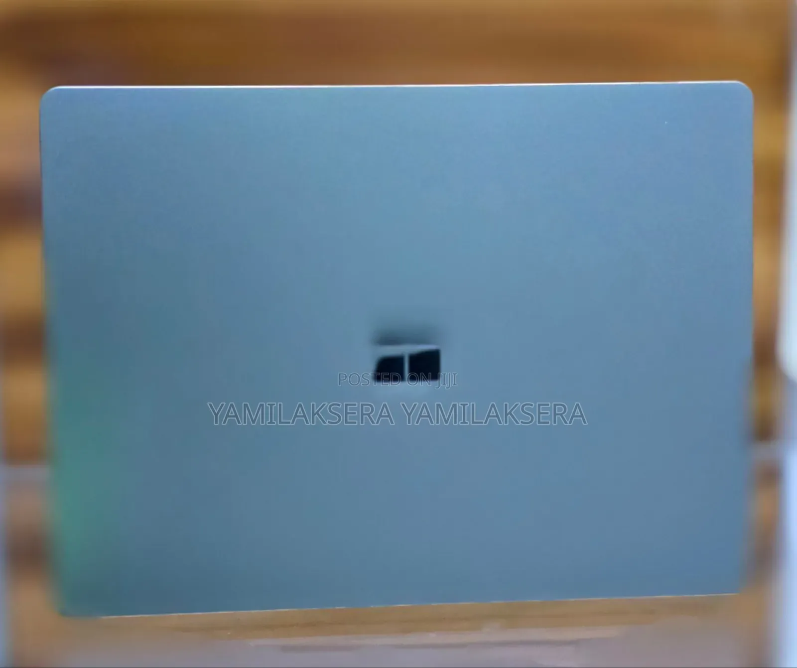 New Laptop Microsoft Surface 8GB Intel Core I5 SSD 256GB