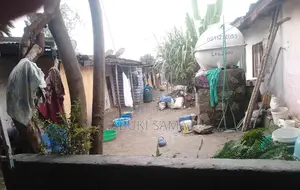 469 ካሬ በጣም ምቹ ቦታ ላፍቶ ሃናማርያም ኣካባቢ ካርታ ያለው