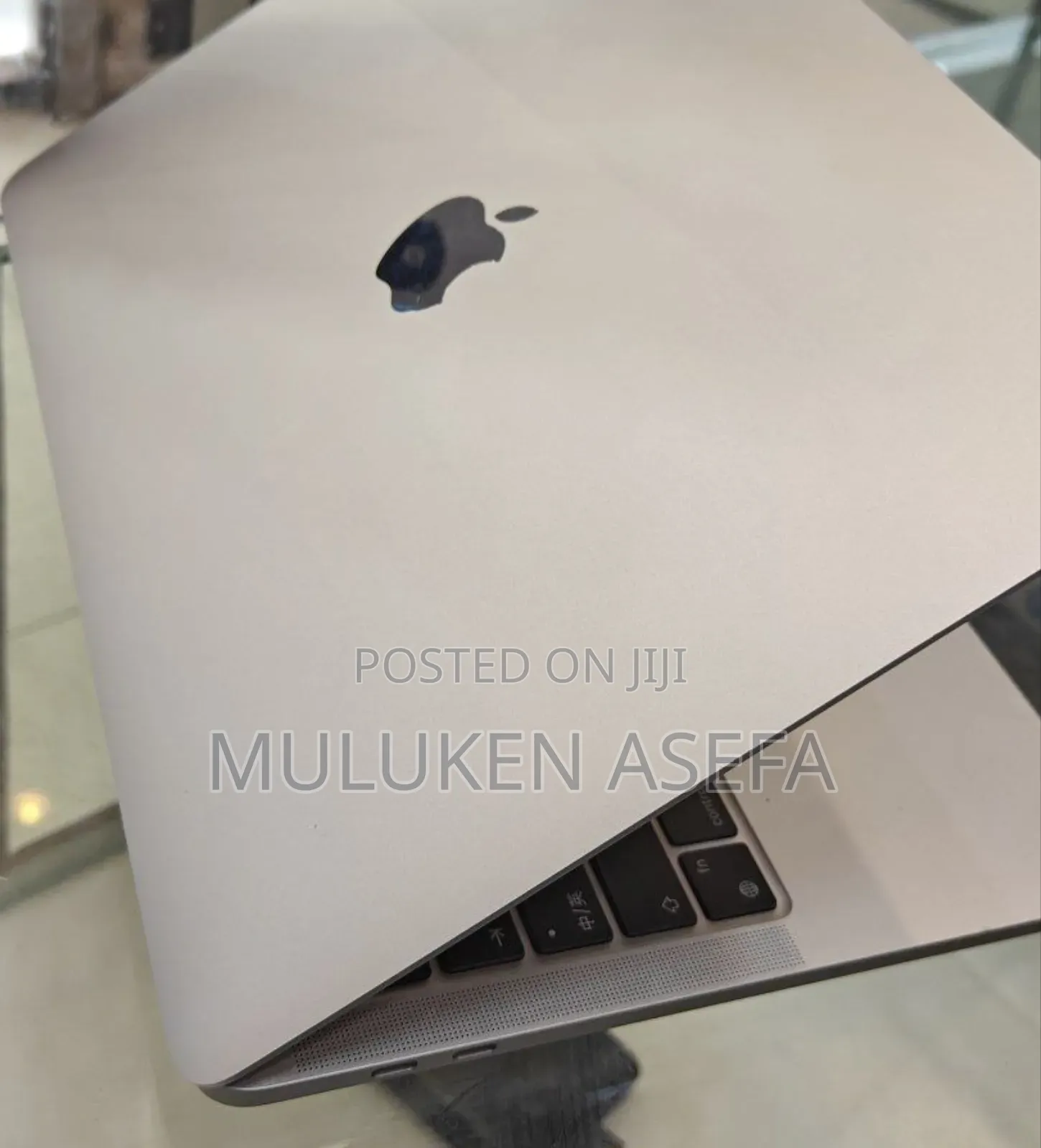 New Laptop Apple MacBook Pro M1 8GB Apple M1 Pro SSD 256GB