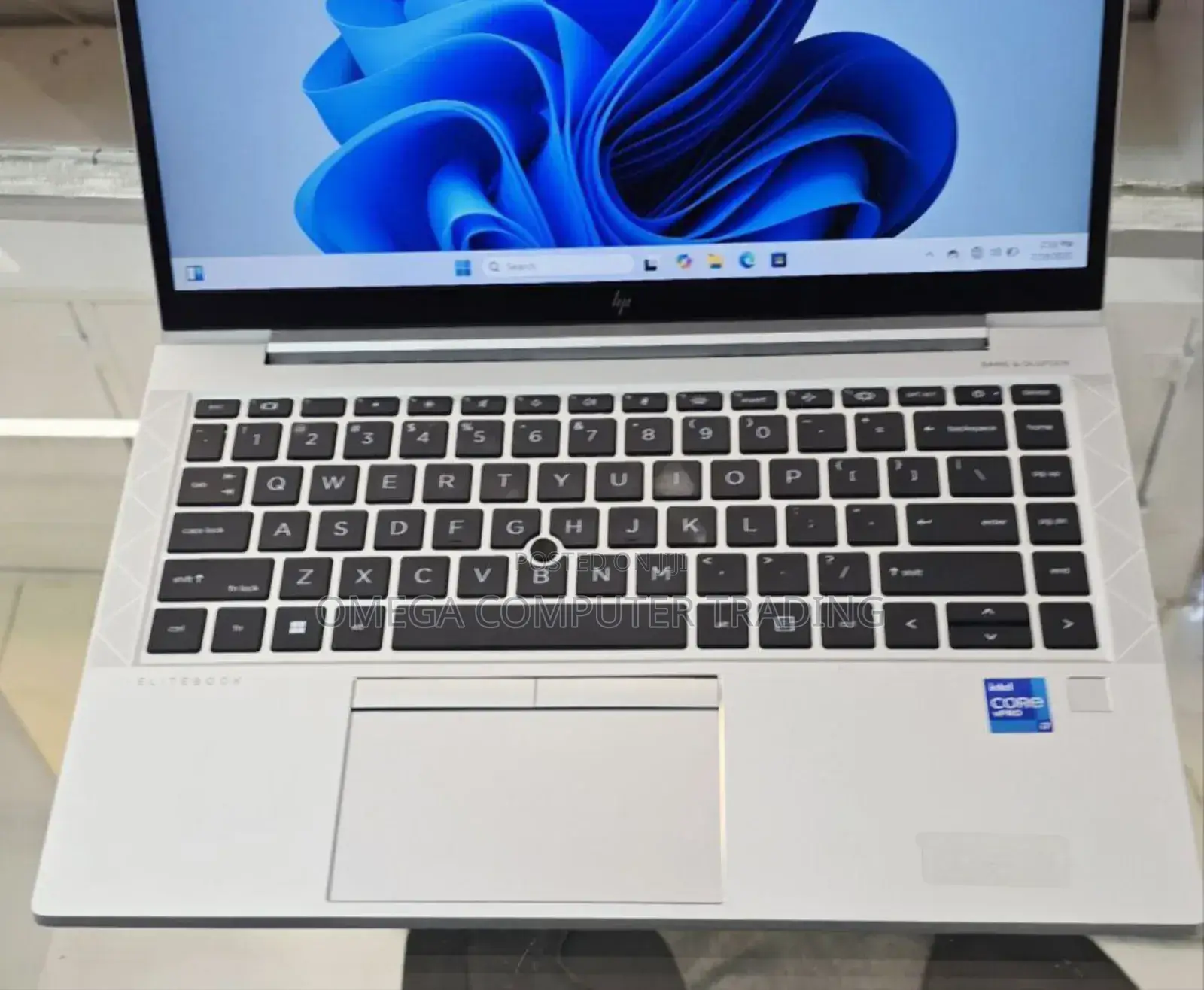 New Laptop HP EliteBook 840 16GB Intel Core i7 SSD 512GB