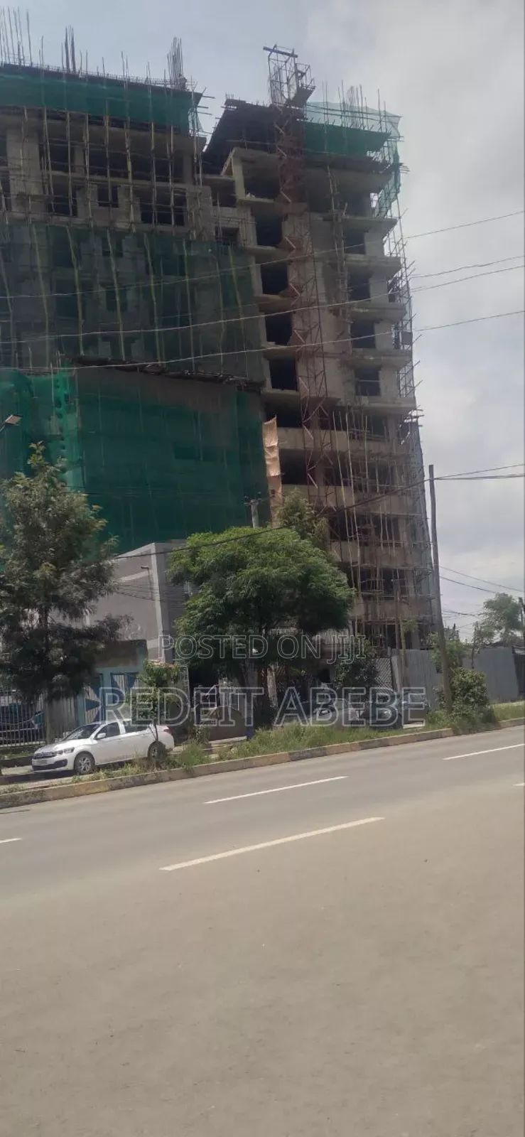 1bdrm Apartment in እልፍኝ አፓርትመንት, Kirkos for sale