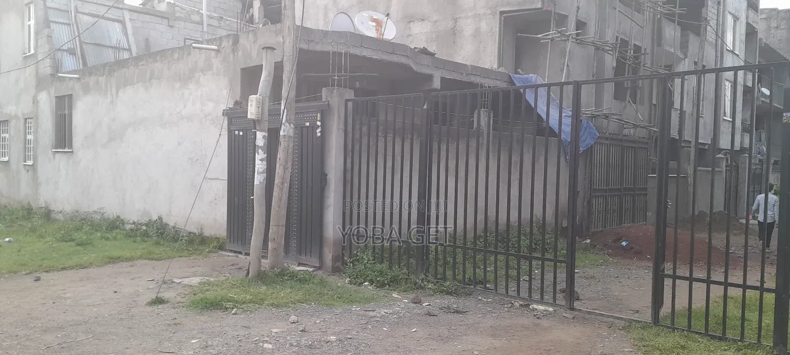 Furnished 2bdrm House in የሚሸጥ ቤት, Akaky Kaliti for sale