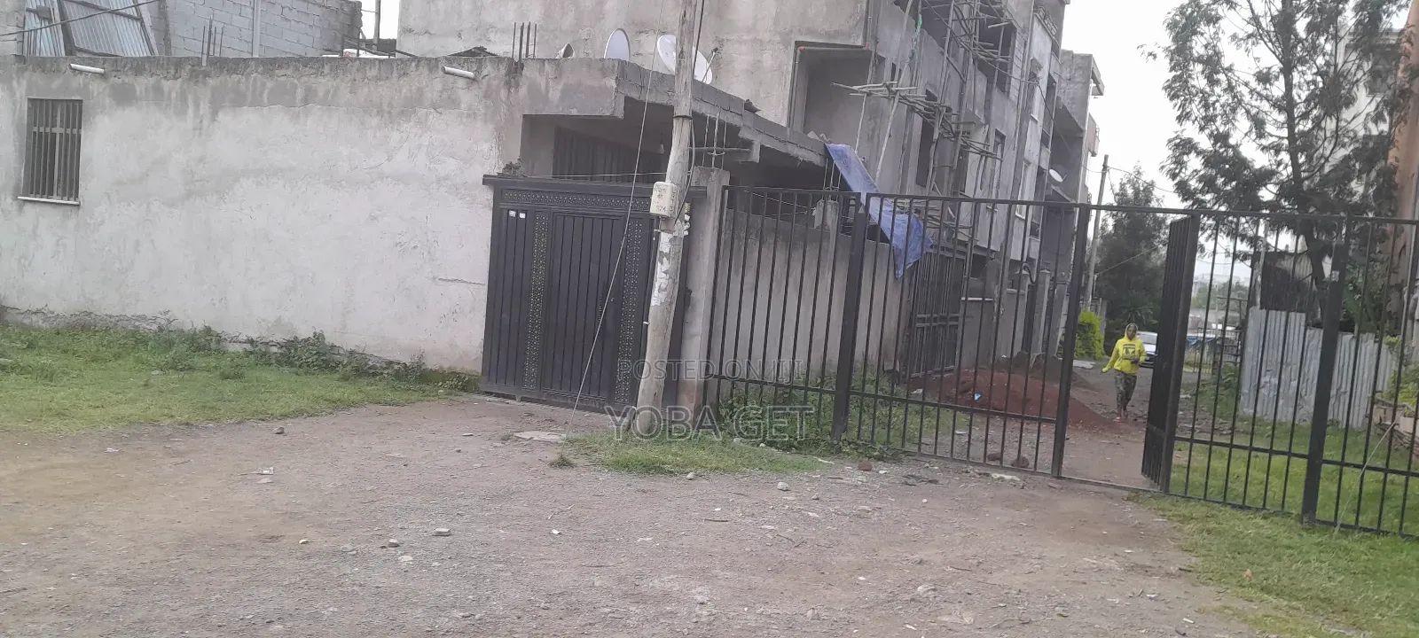 Furnished 2bdrm House in የሚሸጥ ቤት, Akaky Kaliti for sale