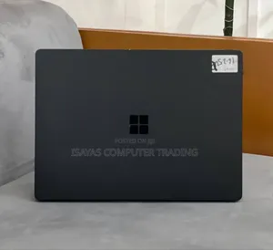 New Laptop Microsoft Surface 16GB Intel Core I7 SSD 512GB