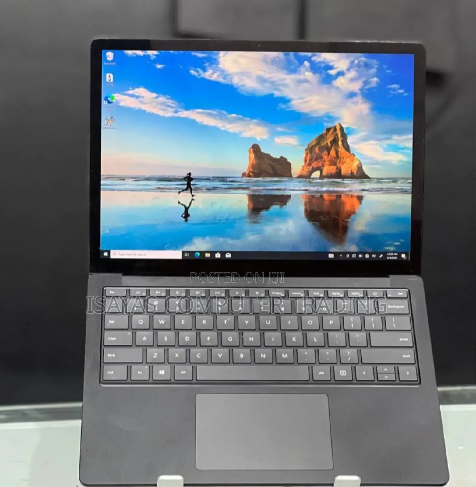 New Laptop Microsoft Surface 16GB Intel Core I7 SSD 512GB