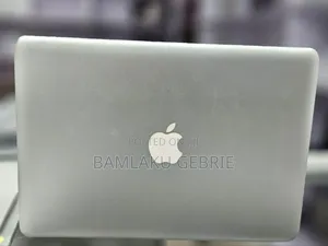 Photo - New Laptop Apple MacBook Pro 2012 4GB Intel Core I5 HDD 500GB