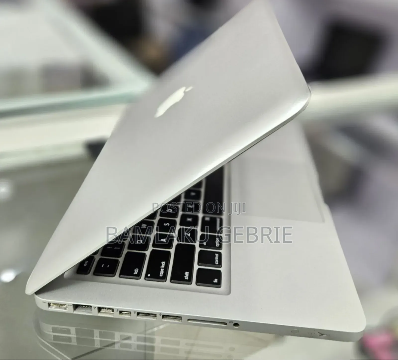 New Laptop Apple MacBook Pro 2012 4GB Intel Core I5 HDD 500GB