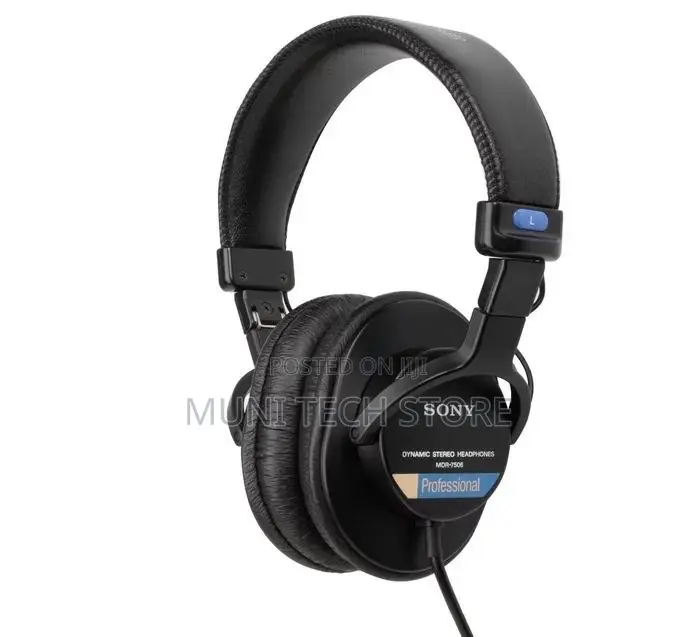 Sony Mdr7506 Headphones Are Large Diaphragm Foldable Headphones