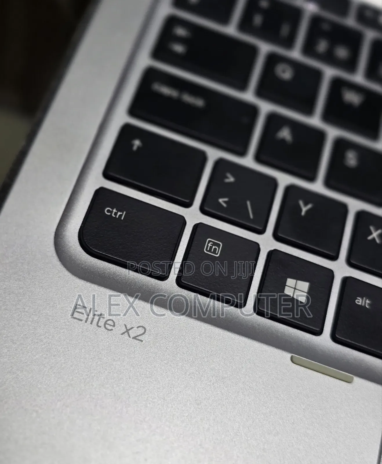 New Laptop HP X2 8GB Intel Core I5 SSD 256GB