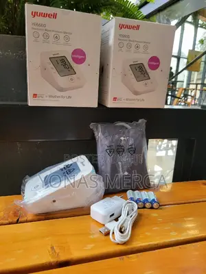 Photo - Digital Bp Monitor輝፬digital Bp Apparatus画፭blood Pressure Monitor癌∆Bpm