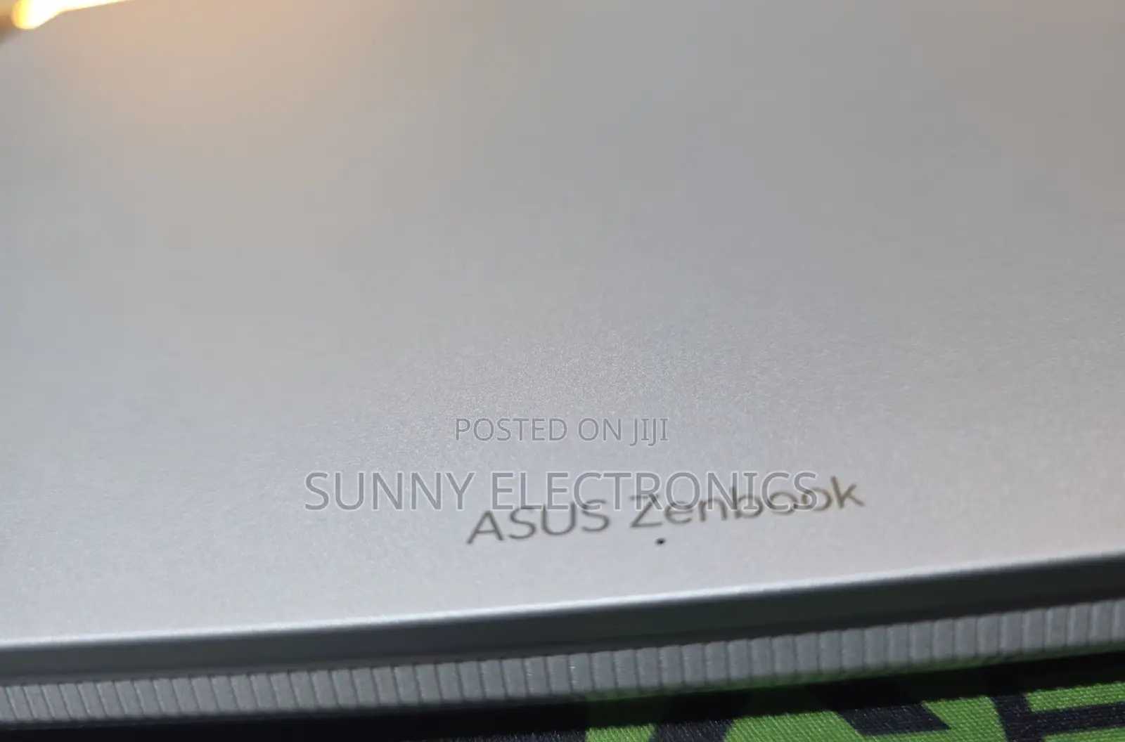 New Laptop Asus Zenbook 14 UX434 16GB Intel Core i7 SSD 512GB