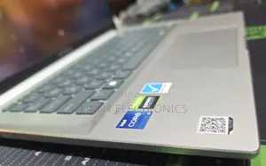 New Laptop Asus Zenbook 14 UX434 16GB Intel Core i7 SSD 512GB