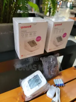 Photo - Automatic Bp Monitoring痹፮digital Blood Pressure Monitor鰹፨Bp Apparatus