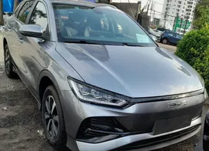 Photo - New BYD E2 43 kWh 94 hp FWD 2025 Gray