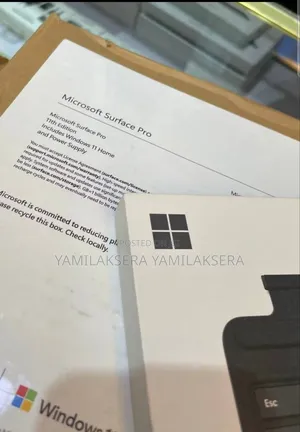 New Laptop Microsoft Surface Pro 16GB Intel Core I7 SSD 512GB