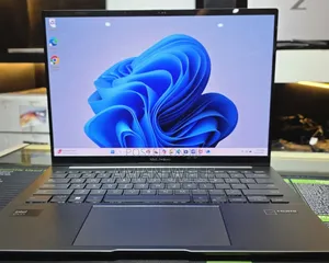 New Laptop Asus ZenBook 13 UX331UN 8GB Intel Core Ultra 5 SSD 512GB