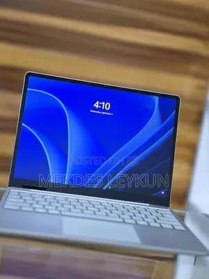 New Laptop 8GB Intel Core I5 SSD 256GB