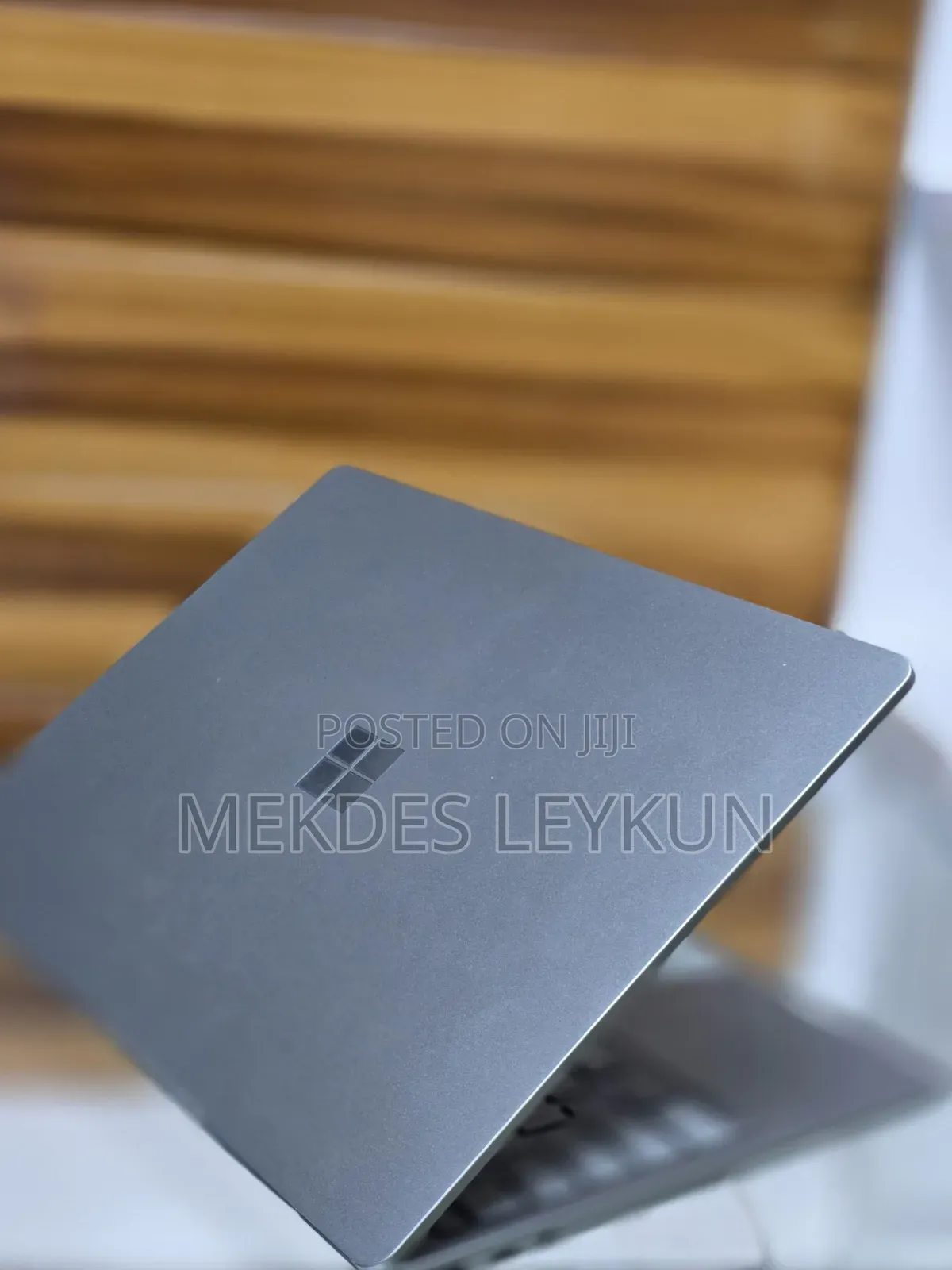 New Laptop 8GB Intel Core I5 SSD 256GB