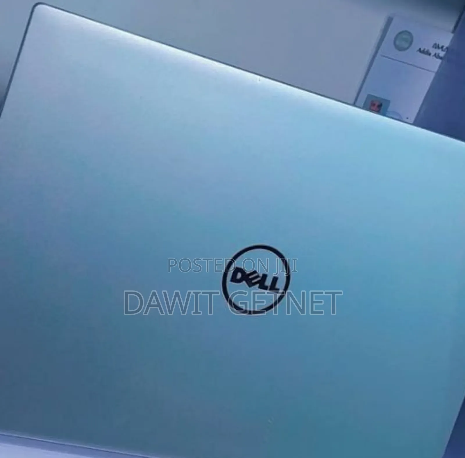 New Laptop Dell Inspiron 15 8GB Intel Core i5 SSD 1T