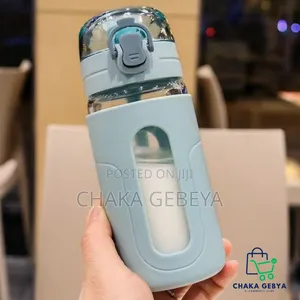 Photo - Portable Glass Water Bottles