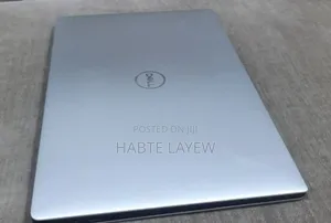 New Laptop Dell XPS 13 8GB Intel Core i5 SSD 512GB