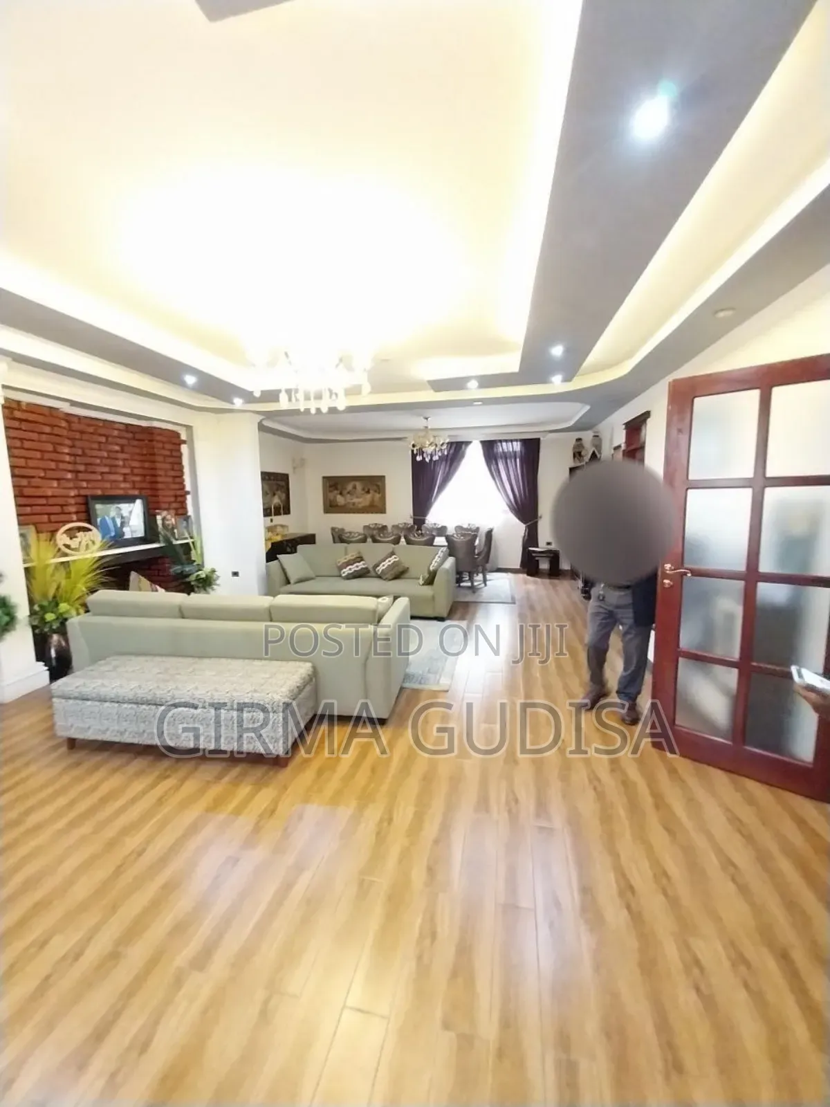 Furnished 11bdrm House in መሪ አካባቢ, Bole for sale