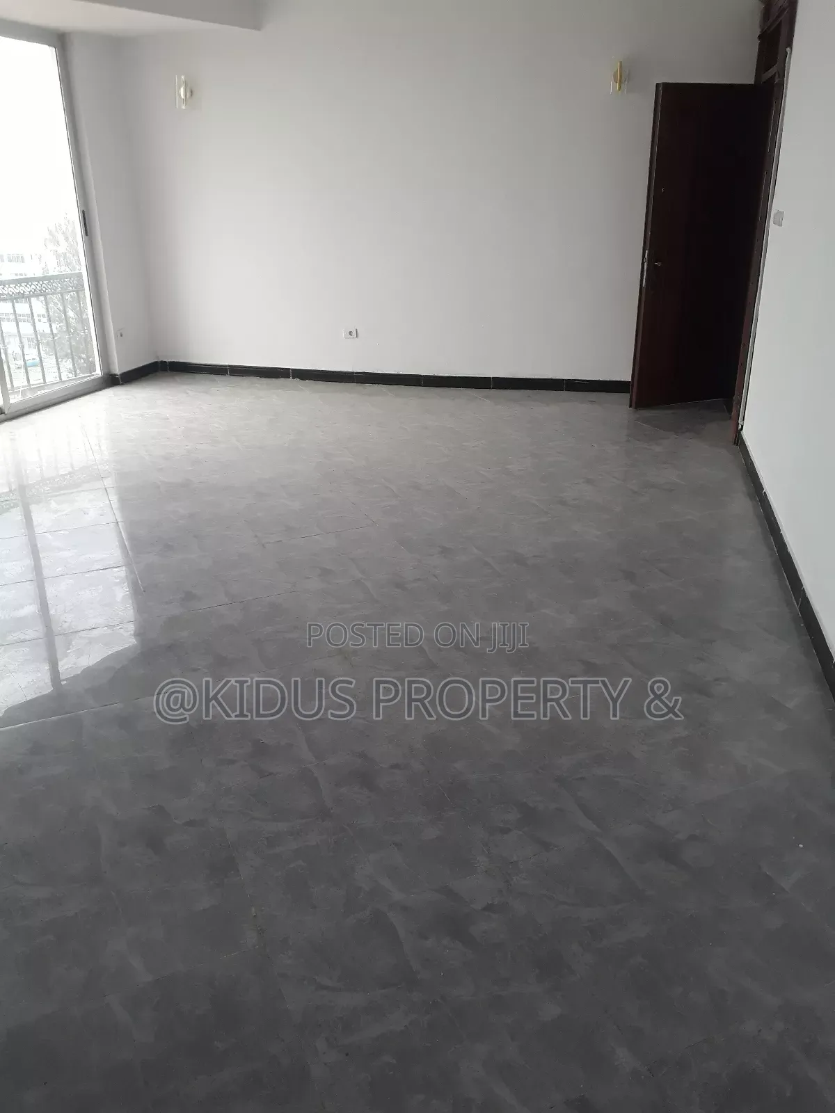 2bdrm Apartment in Golf Clubs, Nifas Silk-Lafto for rent