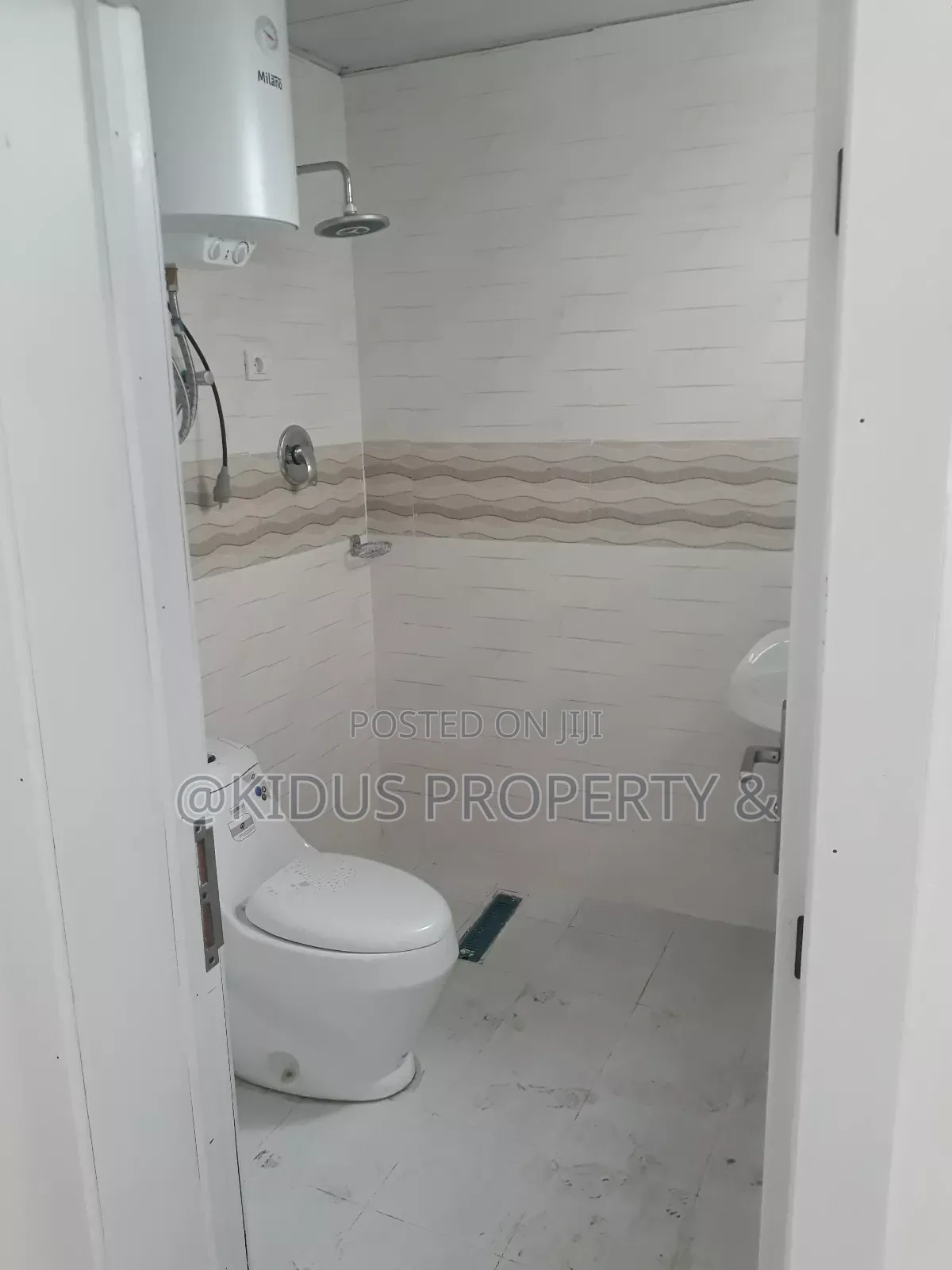 2bdrm Apartment in Golf Clubs, Nifas Silk-Lafto for rent