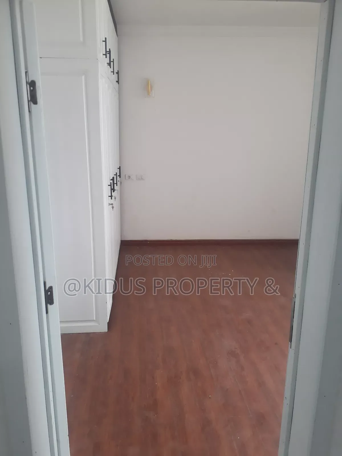 2bdrm Apartment in Golf Clubs, Nifas Silk-Lafto for rent