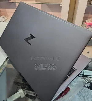 Photo - New Laptop HP ZBook Studio 32GB Intel Core I7 SSD 512GB