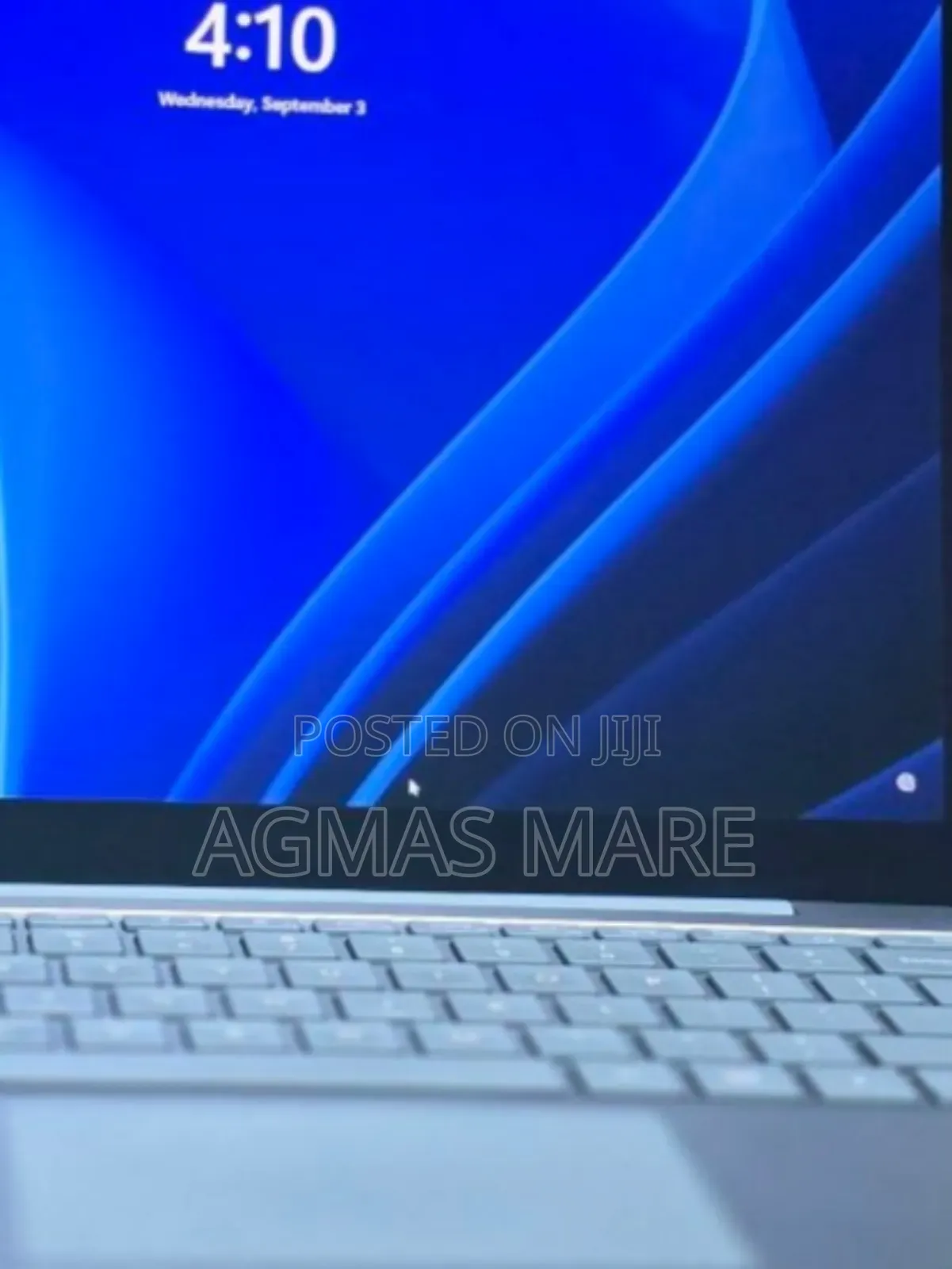 New Laptop Microsoft Surface 8GB Intel Core I5 SSD 256GB