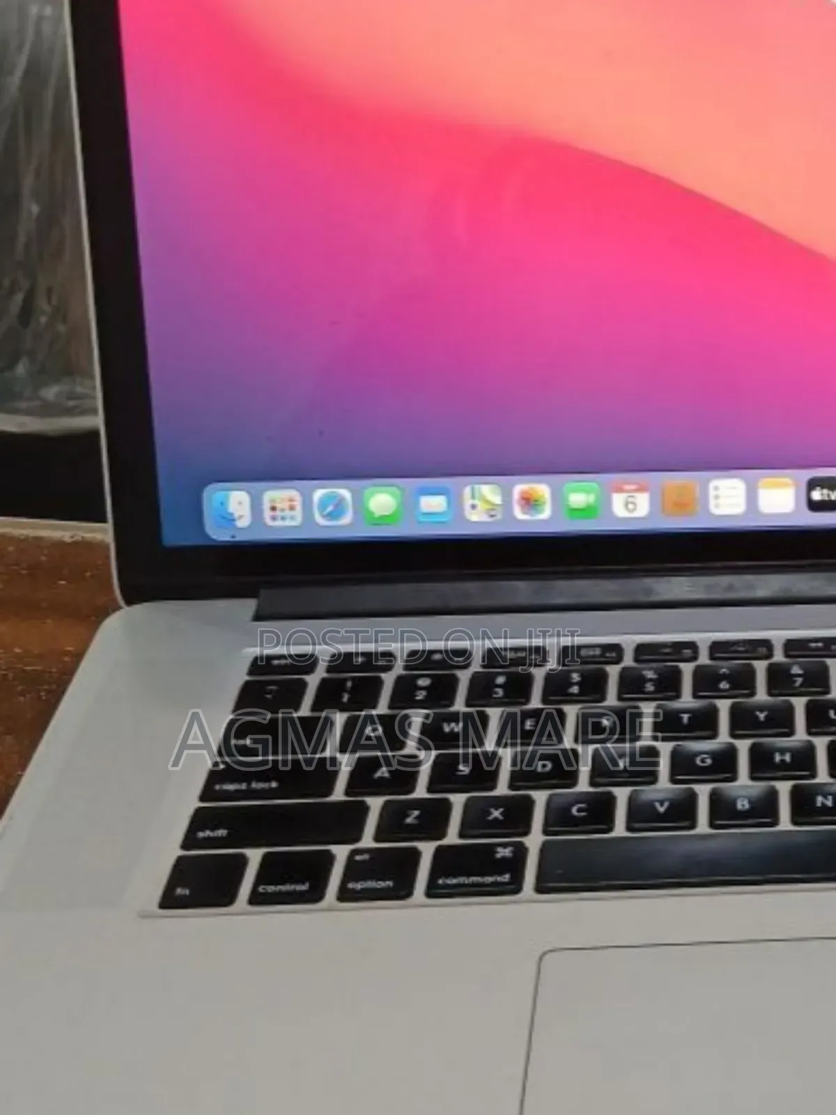 New Laptop Apple MacBook Pro 2015 16GB Intel Core I7 SSD 256GB