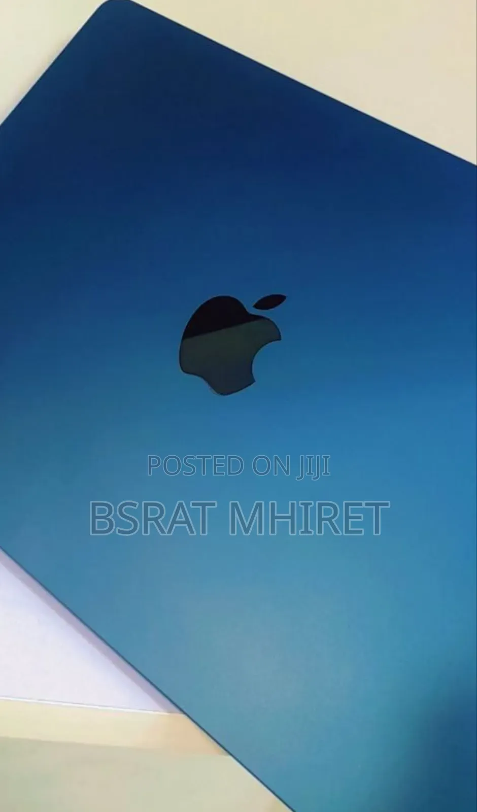 New Laptop Apple MacBook Air 2022 M2 8GB Apple M2 SSD 256GB