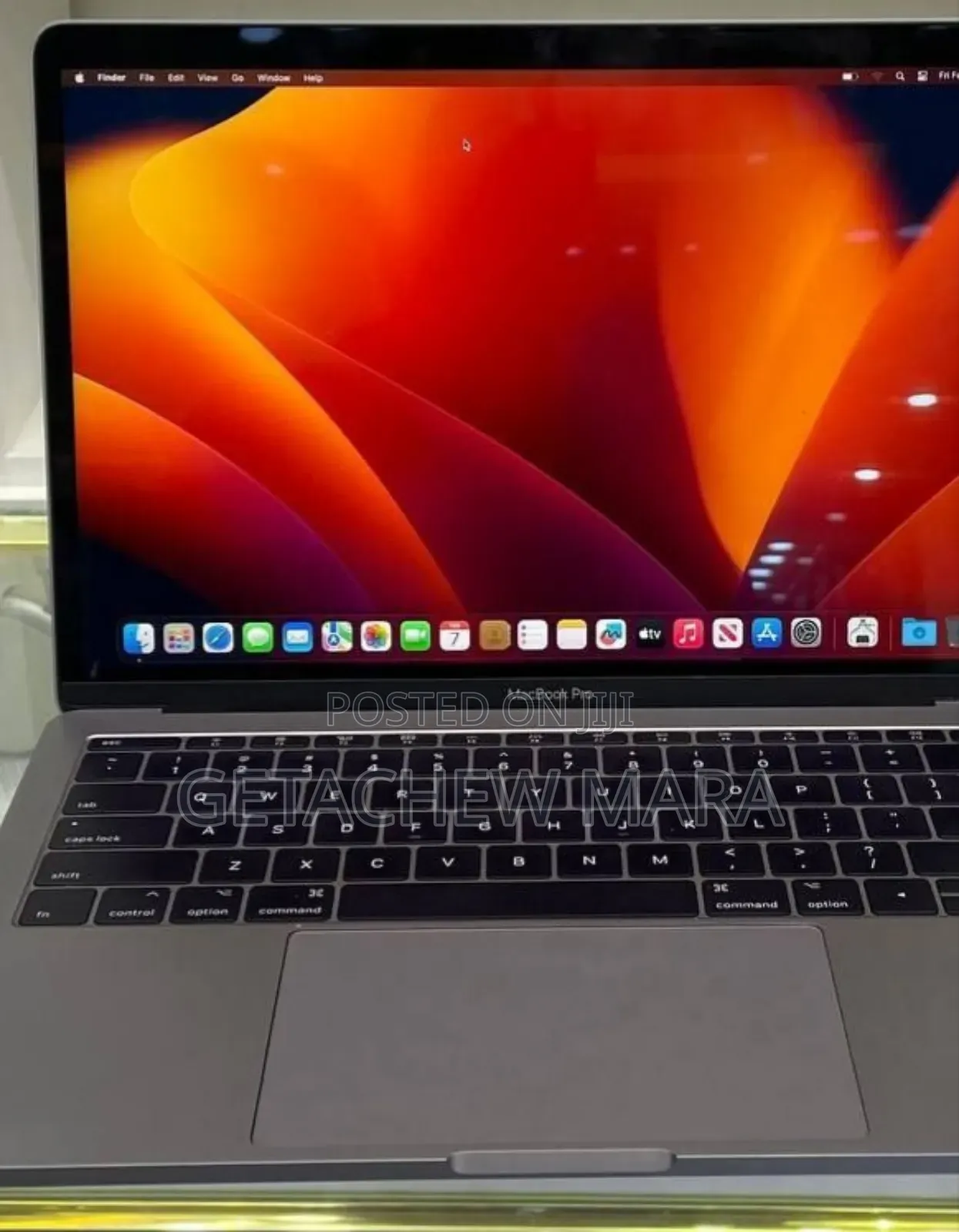 New Laptop Apple MacBook Pro 2017 16GB Intel Core I7 SSD 512GB