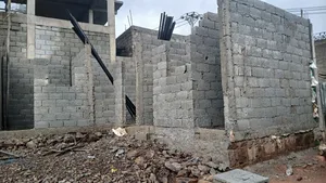 ግንባታ የተጀመረበት የሚሸጥ ቦታ