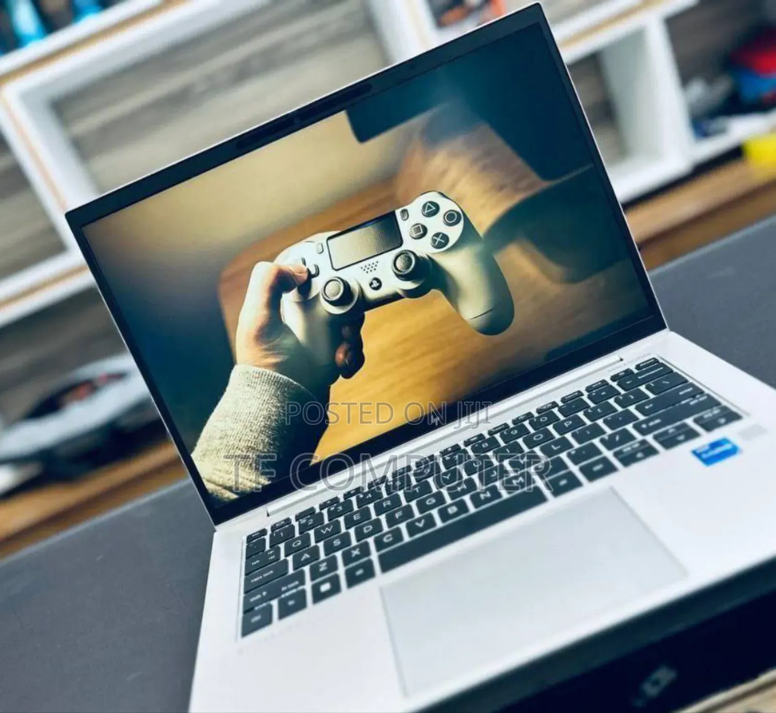 New Laptop HP EliteBook 640 G10 16GB Intel Core I7 SSD 512GB