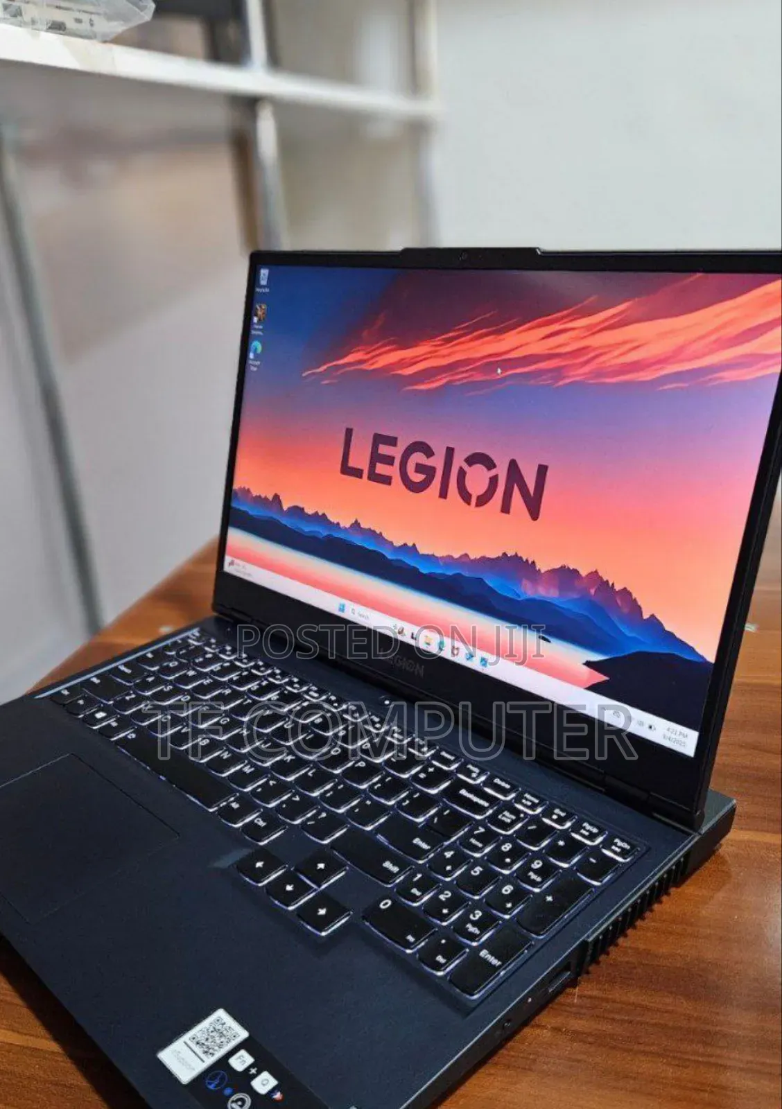 New Laptop Lenovo Legion 5 16GB AMD Ryzen 5 SSD 512GB