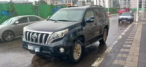 Toyota Land Cruiser 2016 Black